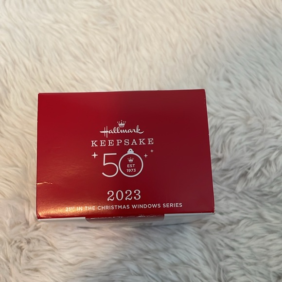 Hallmark Keepsake Christmas Window Ornament 2023 - Picture 2 of 4